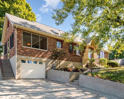 4 Bedroom 1BA 1848 ft Single Family House For Sale in Fort Wright, KY