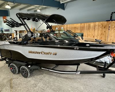2024 MasterCraft XT22 T