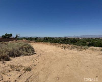 Land For Sale in APPLE VALLEY, CA