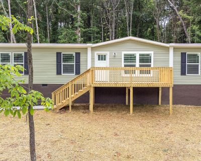 3 Bedroom 2BA 1736 ft Mobile Home For Sale in Loudon, TN