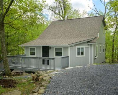 4 Bedroom 2BA 1618 ft Single Family Home For Sale in BUSHKILL, PA