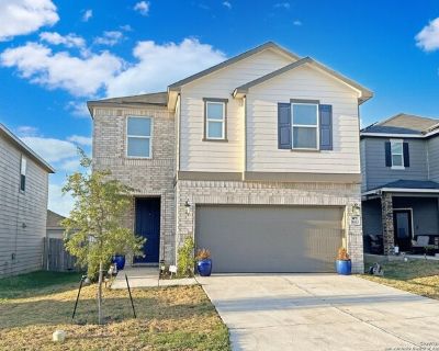 8413 Amistad Cv. Fresh, stylish, and move-in ready in Converse! This charming home features a paint refresh and extra-cute finishes-think custom light fixtures, a crisp backsplash, and classic wainscoting. Enjoy low-maintenance laminate flooring downstairs, a spacious game room upstairs, and walk-in closets for easy storage. The kitchen includes stove/oven, dishwasher, and refrigerator. The was...