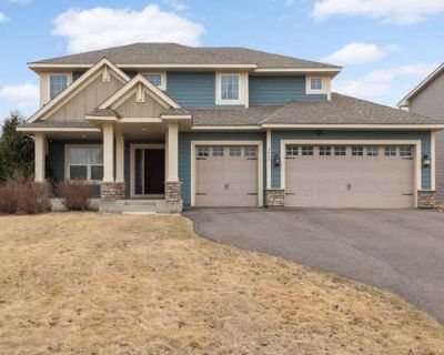 4 Bedroom 3BA 2532 ft Single Family Home For Sale in SAINT PAUL, MN