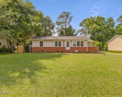 3 Bedroom 2BA House For Rent in Jacksonville, NC