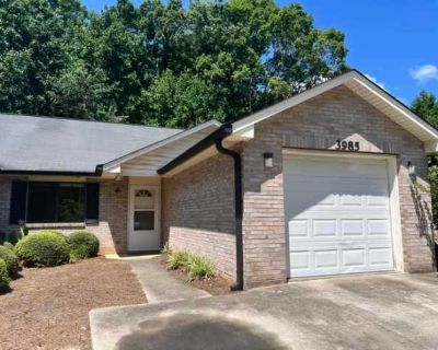 2 Bedroom 2BA 0 ft Pet-Friendly House For Rent in Hall County, GA