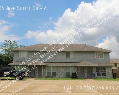 4404 Jeff Scott Dr. pacious 3-Bedroom, 2-Bathroom Townhouse Now Available for Move-In! Perfect for families or those seeking extra space contact us today for more information!. Contact: Shawn 254-433-7714. 3 Bedroom. 1 Bathroom