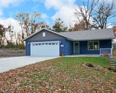 Beautiful 4 Bedroom, 2 Bathroom Home in Cannon Falls!. image_url. In unit laundry Patio / balcony Hardwood floors Dishwasher Pet friendly Garage Unit Amenities dishwasher hardwood floors in unit laundry microwave oven patio / balcony range refrigerator stainless steel Property Amenities pet friendly parking garage. 4 Bedroom. 2 Bathroom. 2200 ft