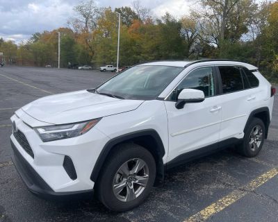 Used 2024 Toyota RAV4 Hybrid XLE