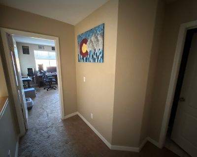 Total rooms: 3. Deposit: $0.00 * Utilities included?: Some * Fees apply?: No. No preference. Non-smoking. Couples are welcome. Furnishings: Furnished * Parking: Yes * Living room: No * Broadband included: Yes. Availability Available Now Minimum term None Maximum term None. Hello! I m Jaden, I live with two other young men here, due to a family emergency I m looking to relocate as soon as possib...