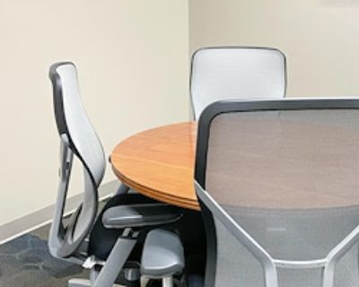 Private Meeting Room for 4 at Office Space & Solutions Virginia Beach