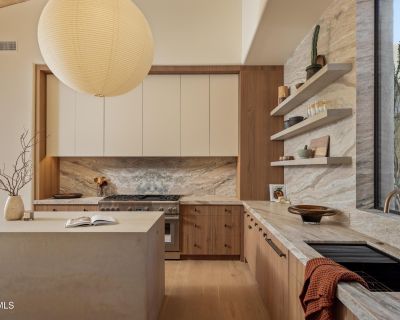 4 Bedroom 4BA 4313 ft Single Family House For Sale in Scottsdale, AZ