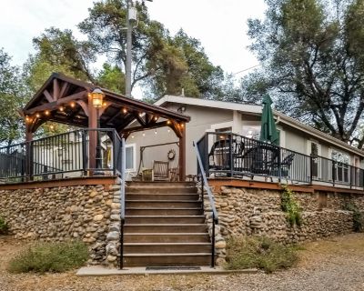 3 Bedroom 2 baths Dog-friendly 4.82 49 reviews What our guests are saying... AI-generated...