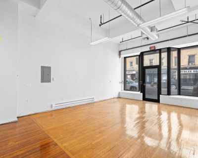 2500 ft Commercial Property For Rent in Jersey City, NJ