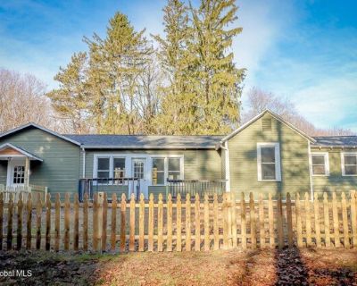 Orinsekwa Rd, Valatie, Home For Rent