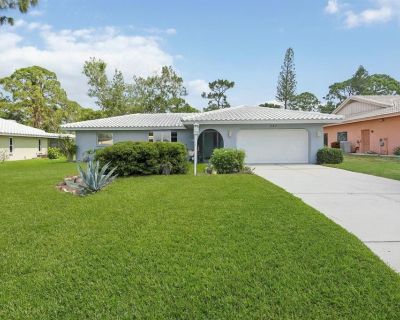 3 Bedroom 2BA 1719 ft Single Family House For Sale in Nokomis, FL