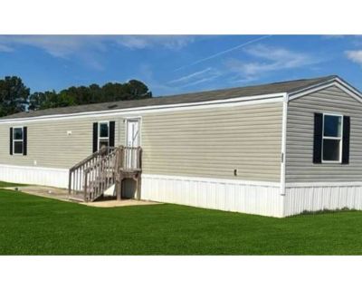 3 Bedroom 2BA 924 ft Mobile Home For Rent in Dillon, SC