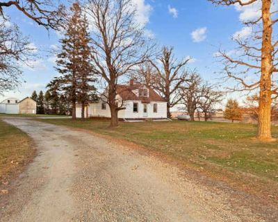 3 Bedroom 2BA 1242 ft Single Family Home For Sale in WASECA, MN