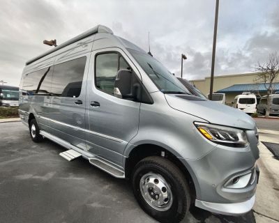 2025 Airstream Interstate 24GT