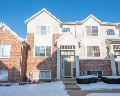 2 Bedroom 3BA 1420 ft Condo For Rent in Elgin, IL
