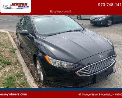 2018 Ford Fusion SE Hybrid Sedan 4D