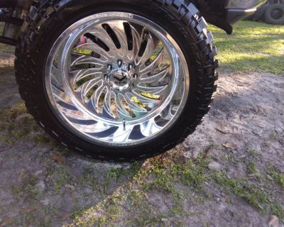 I am a mobile detailing buisness that comes to u n make ur car fresh n clean n look amazing i am a father of 3 have been running my buisness for 3 years n have ran detail shop at dealership for 4 in a half years so i am good at what i do n will always take care of my customers.. call n set up a appoinment now wont be disappointed..