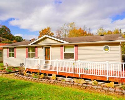 3 Bedroom 2BA 1248 ft Manufactured Home For Sale in WAMPUM, PA