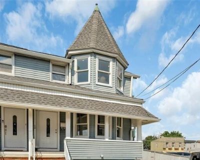 425 Hancock Pl. Spacious and bright 1 family house with 3 bedrooms, 1.5 baths, laundry room, storage and backyard. All new floors, renovated bathrooms and kitchen. Located in a quiet street with buses into Manhattan in the next block. James Braddock Park a short distance and stores and restaurants near by. Very private backyard makes this an excellent choice for a quiet, comfortable and conveni...