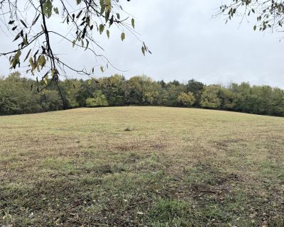 1 Bedroom Studio For Sale in Alexandria, TN