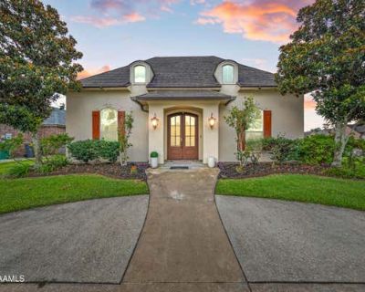 3 Bedroom 2BA 1869 ft Single Family Home For Sale in BROUSSARD, LA