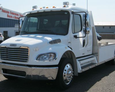 2010 Freightliner M2 Business Class Extended Cab