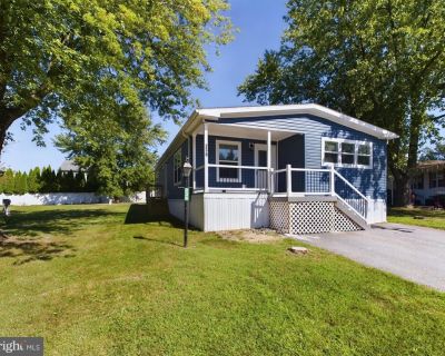 3 Bedroom 2BA 1434 ft Mobile Home For Sale in Mount Wolf, PA