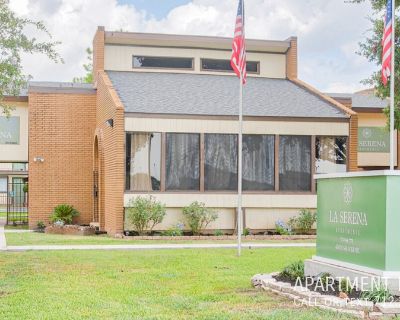 2 Bedroom 1BA 943 ft Apartment For Rent in Pasadena, TX
