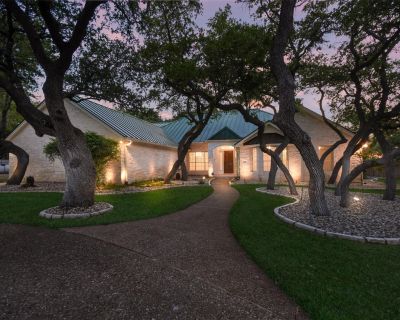 294 Logan Ranch Rd. Property for Rent in Georgetown, TX for $11,000 with 5 bedrooms and 6 full baths. This 7,004 square foot property was built in 1985 on a lot size of 2.5.. Luxurious 5-Bed, 6-Bath Estate on 2.5?Acres in Logan?Ranch Available for Lease Step into elevated Central Texas living at 294?Logan?Ranch?Rd. This exceptional full-ground-level ranch-style residence ( 7,000?sq?ft) sits on ...