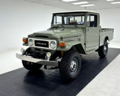 1984 Toyota FJ45 Land Cruiser