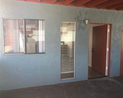 2 Bedroom 2BA 900 ft Pet-Friendly Apartment For Rent in Santa Barbara, CA