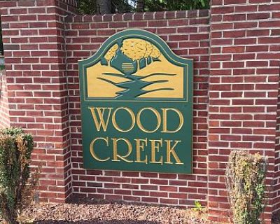 Wood Creek Mulit-Home Yard Sale