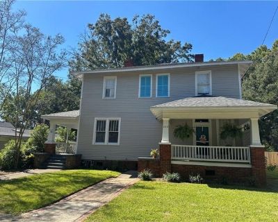 Roper St Unit B, Mobile, Home For Rent