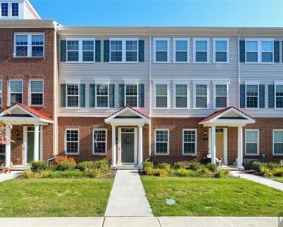 Litchfield Ln Unit,fair Lawn, Home For Rent