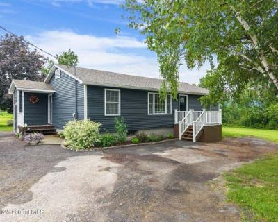3 Bedroom 2BA 1144 ft Single Family Home For Sale in SCHOHARIE, NY