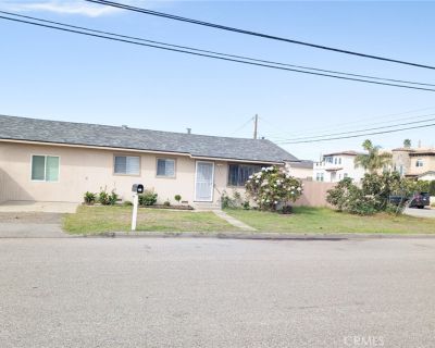 379 N 3rd. Property for Rent in Grover Beach, CA for $3,800 with 3 bedrooms and 2 full baths. This 1,000 square foot property was built in 1960 on a lot size of 0.1297.. A single level, single family residence with a fenced, private yard. This 3 bedroom, 2 full bathroom house has new paint, new flooring, new light fixtures, lighted closets, laundry inside, PLUS electricity, water and internet i...