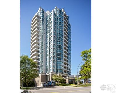 Metrotown 2 Bed + Den 2 Bath Condo w/ Balcony near Skytrain @ Spectrum