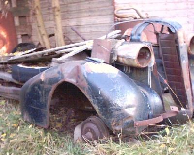 1937  Buick chassis frame,parts car or Rat Rod material