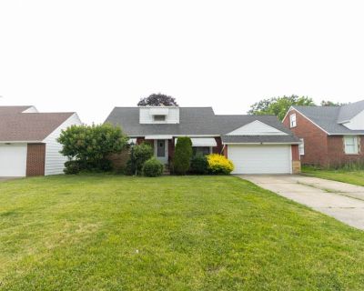 3 Bedroom 1BA Single Family House For Sale in Euclid, OH