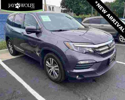 2018 Honda Pilot EX-L w/Rear Entertainment System