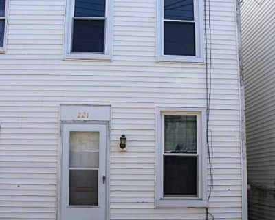 1 Bedroom 1BA 0 ft Apartment For Rent in York, PA
