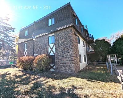 2 Bedroom 1BA 850 ft Apartment For Rent in Spring Lake Park, MN