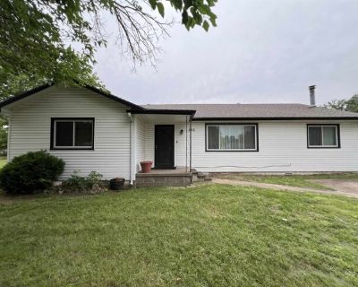 N Th St, Arkansas City, Home For Sale