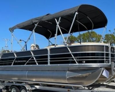 Berkshire 24ULCTS3 PONTOON 2023