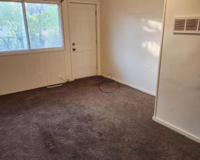 33114 Alaska Court. Property for Rent in Westland, MI for $895 with 1 bedroom and 1 full bath. This 500 square foot property was built in 1942 on a lot size of 0.21.. Cozy 1 bedroom/ 1 bath duplex. Shaded backyard. Move-in ready. Convenient location to shopping and restaurants.. Lot Size Area 0.21 Spa N Lot Size Acres 0.21 Waterfront Y/N N Crops Included Y/N N Horse Y/N N Irrigation Water Right...