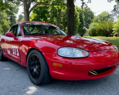 1999 Mazda Miata (Track car / Spec Miata)
